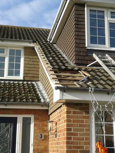 Roof tiles